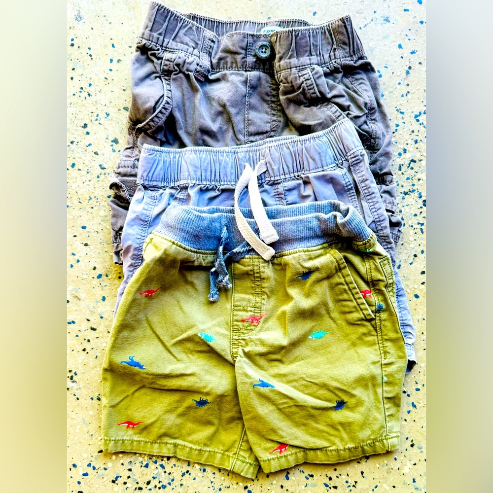 Toddler boys shorts size 2T